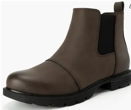 Slip-on elastic ankle booties paired with skirts or trousers for autumn layering