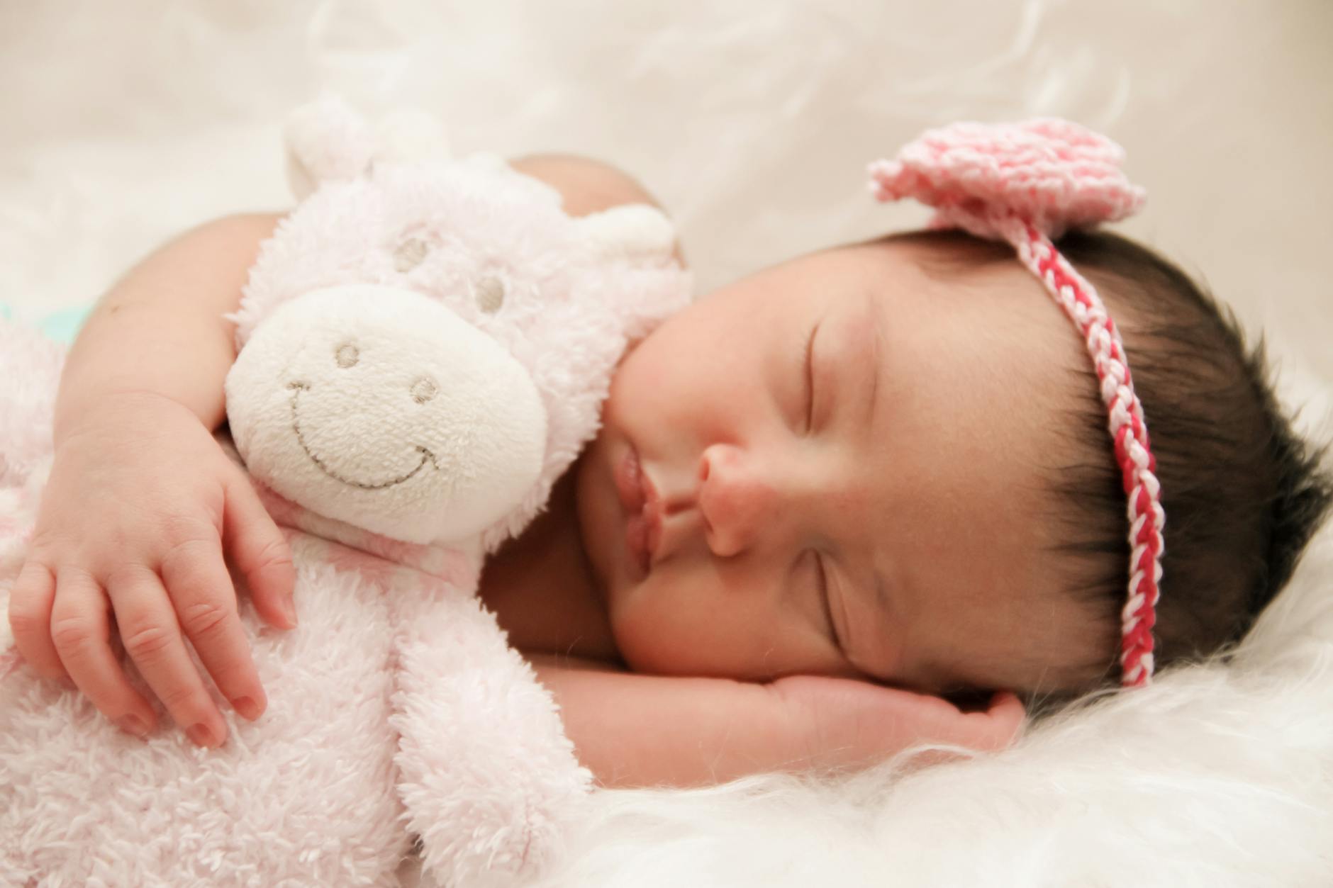 Sweet Dreams: Why a Sleep Schedule Matters for Kids
