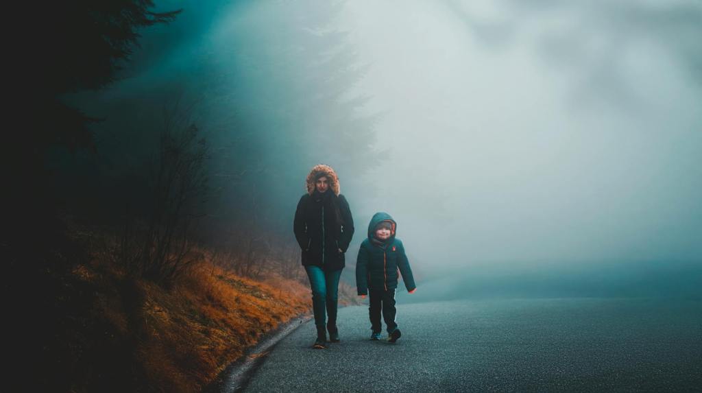 Seasonal Affective Disorder in Moms: Why Winter Triggers SAD and How to Cope