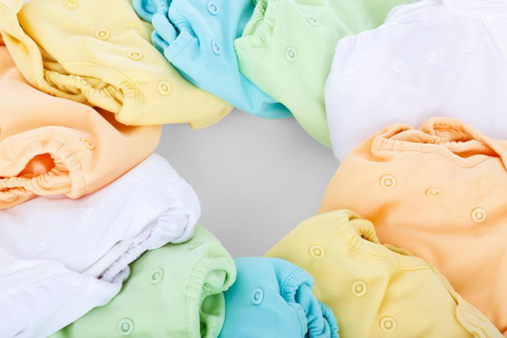 Using Cloth Diapers at Home: Tips, Challenges, and Potty Training&nbsp;Insights