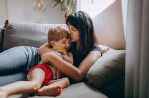 Quiet Bonding Rituals for Moms and Kids: Strengthen Emotional&nbsp;Connections