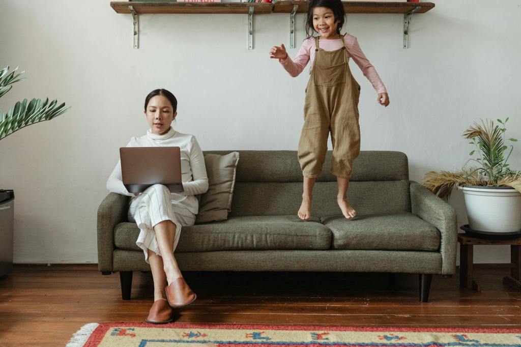 5 Small Things That Make Working From Home With Kids&nbsp;Easier